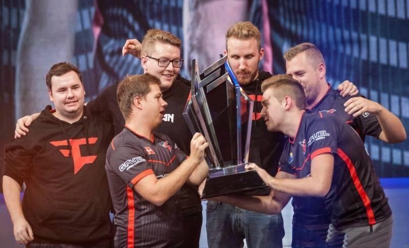 你不知道的S10数据：大家加起来看了10亿小时