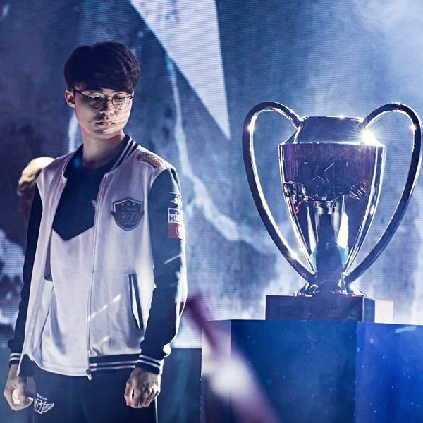 【赛后战报】卡莎尽力难救主，RA三核2：1击败EDG